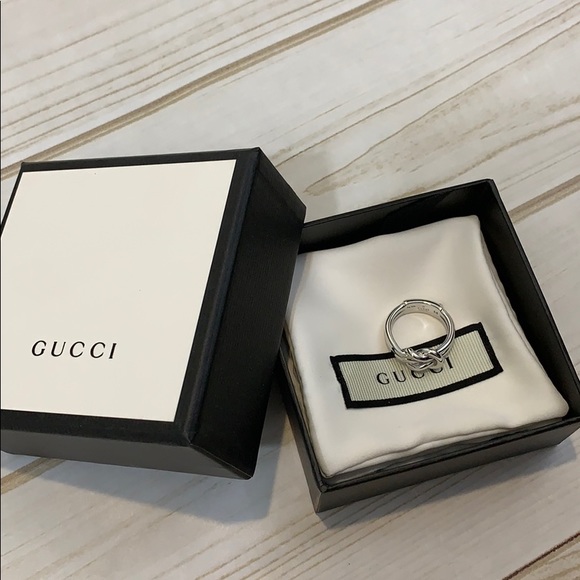 Gucci Piccolo Knot Ring - Sterling Silver - NWT - Picture 2 of 7